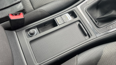 Volkswagen Golf 1.6 TDI SE [Nav] 5dr Diesel Hatchback